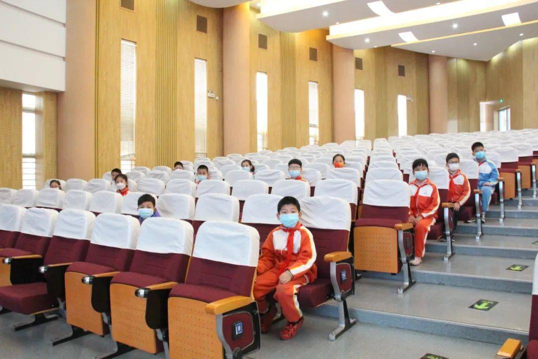 让书香溢满校园仪征市实验小学举行2021年度乐仪读书之星颁奖典礼暨