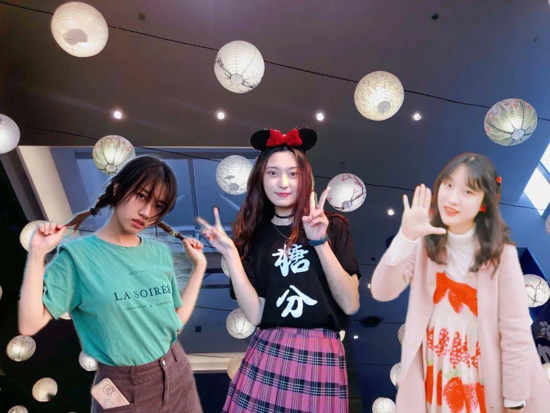 众这是一场不追求音效的歌唱比赛