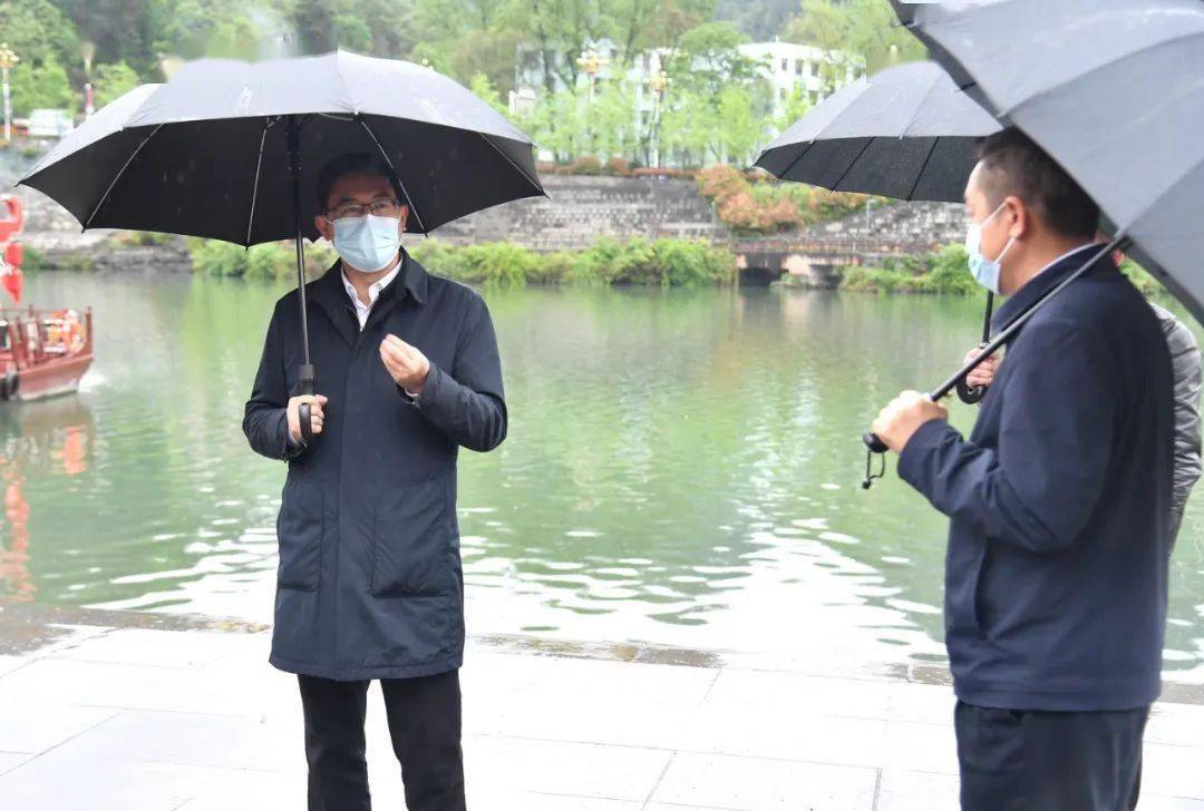 李作勋在碧江区调研旅游项目