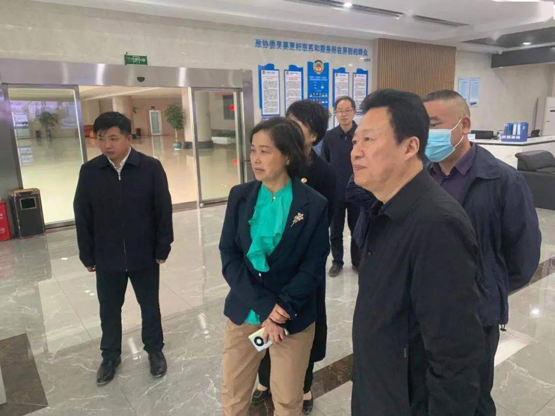 多措并举稳生产提质增效显特色何祚云赴云溪区开展早稻生产委员工作室