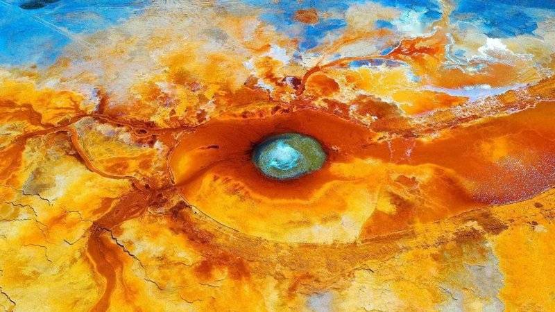 天使之眼阿尔金山艾肯泉