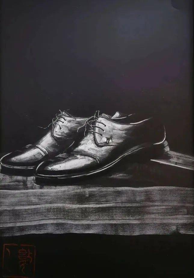 这位乡村美术老师的粉笔画牛