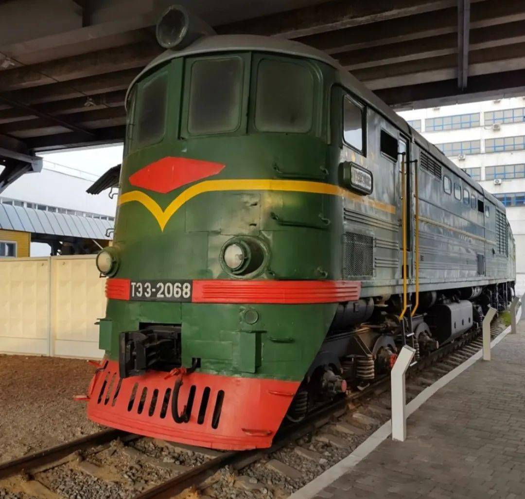 te3型柴油机车图纸资料推进研究,后来开发的国产「东风」型内燃机车