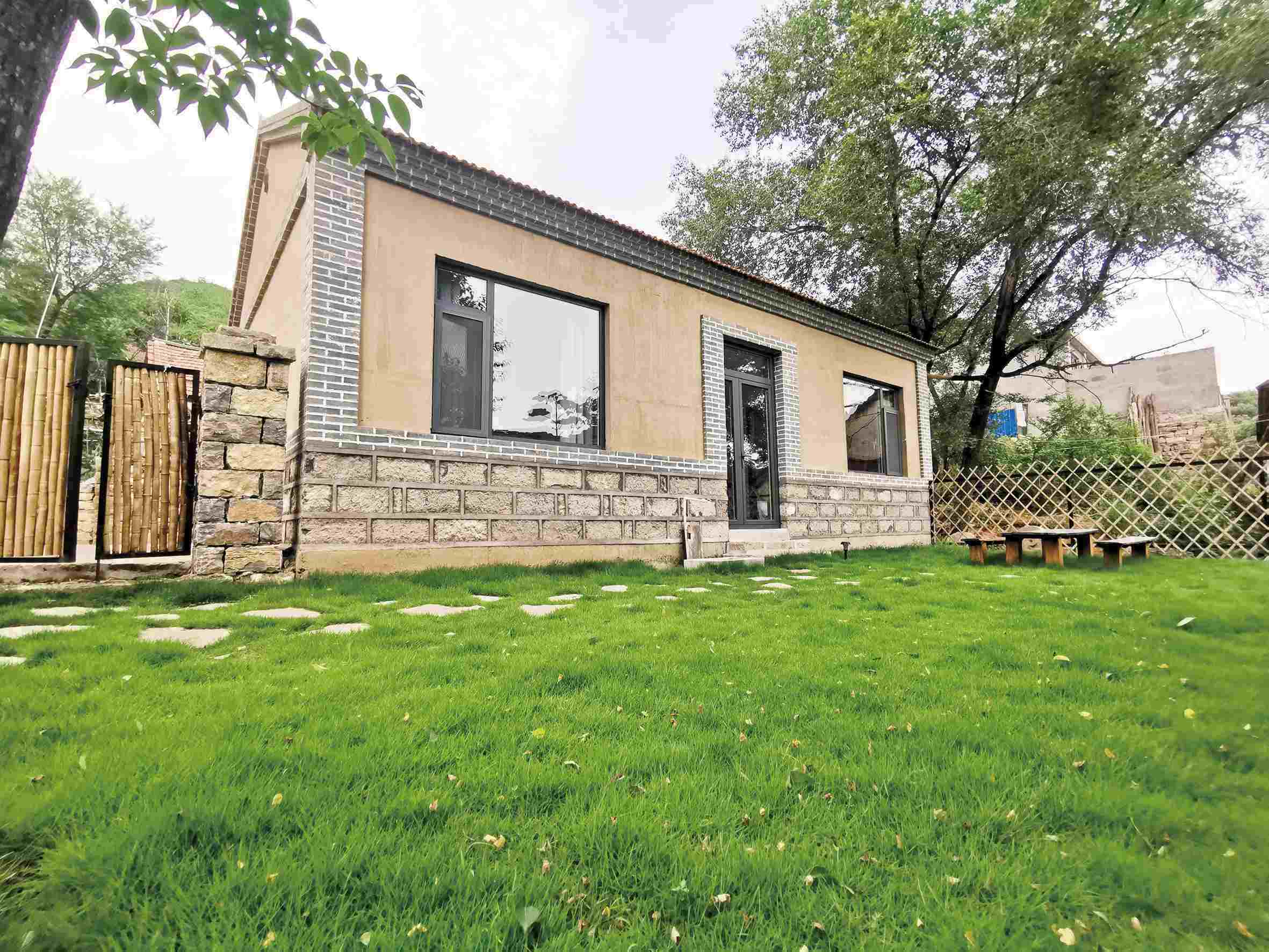 聂家峪村精品民宿 孙丛丛/摄山东省淄博市博山区池上镇聂家峪村曾是一