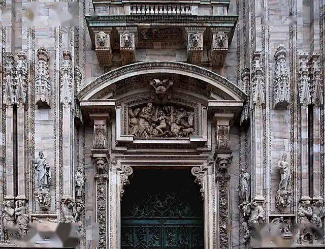 精雕细刻米兰大教堂(外)_大门_雕像_铜门