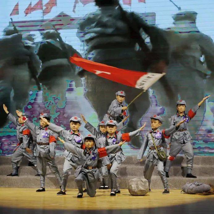 见证红黑军团巅峰对决精彩瞬间