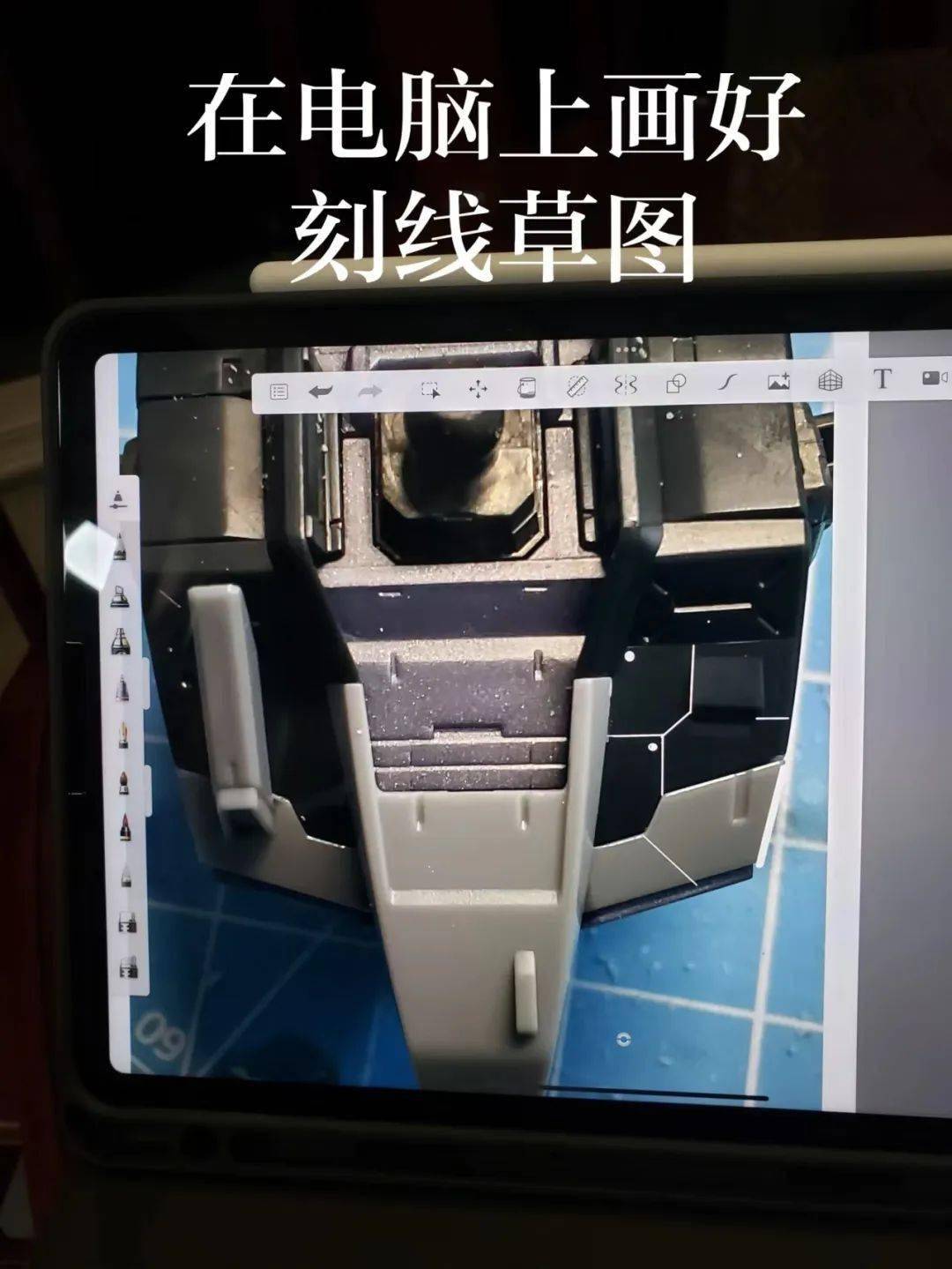 四种灰色,并且用白色点缀,上好水贴后进行旧化处理最后来看一波成品照