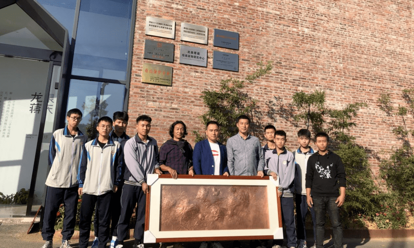 技能成才强国有我看龙泉市中等职业学校