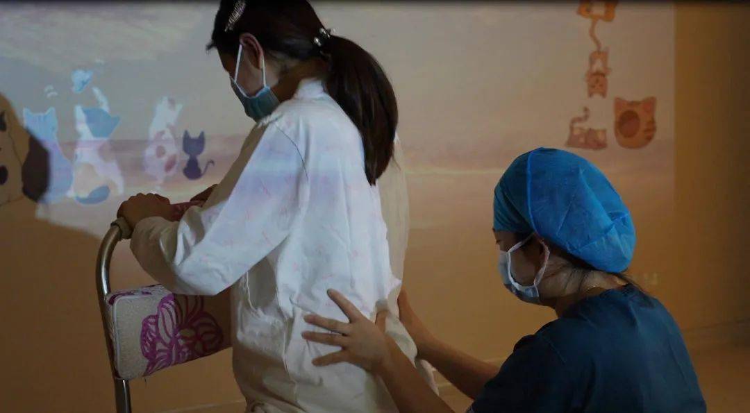 美国女人生孩子全产程_美国女人生孩子全产程_美国女人生孩子全产程
