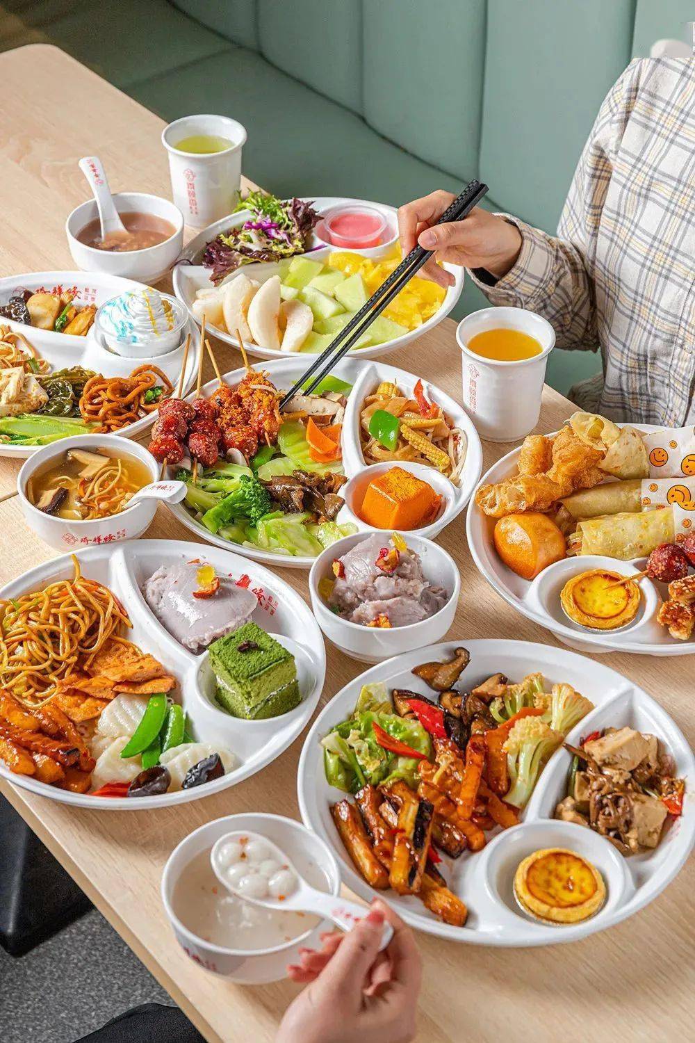 288元1大1小自助无限吃厦门少见的素食博物馆50种菜品任选