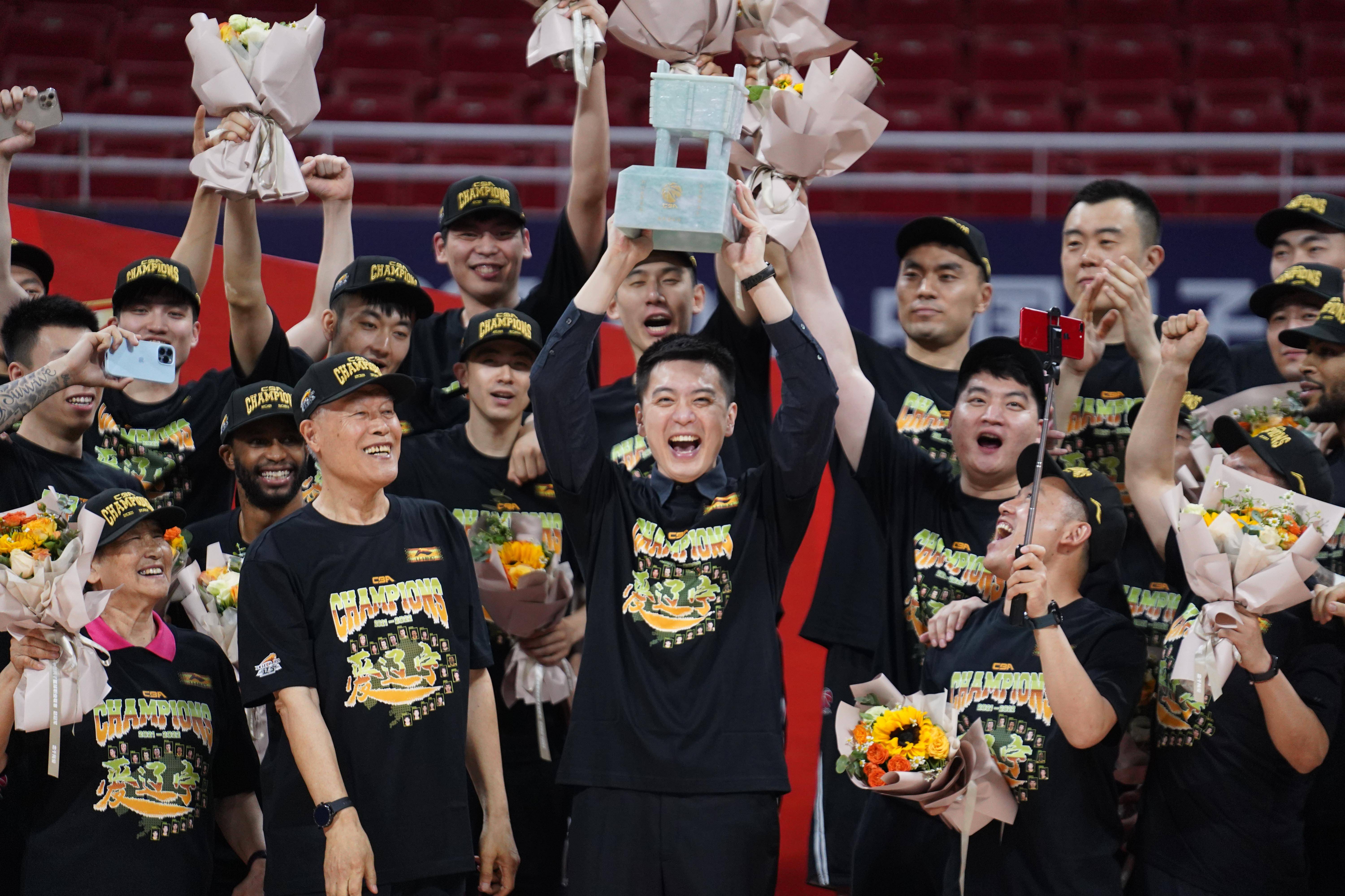 篮球——cba总决赛:辽宁本钢夺冠