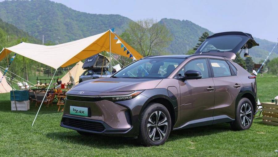 一汽丰田bZ系列首款纯电SUV bZ4X开启预售_搜狐汽车_搜狐网