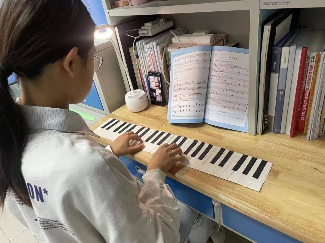 我的抗疫日记济南职业学院因为爱所以坚守