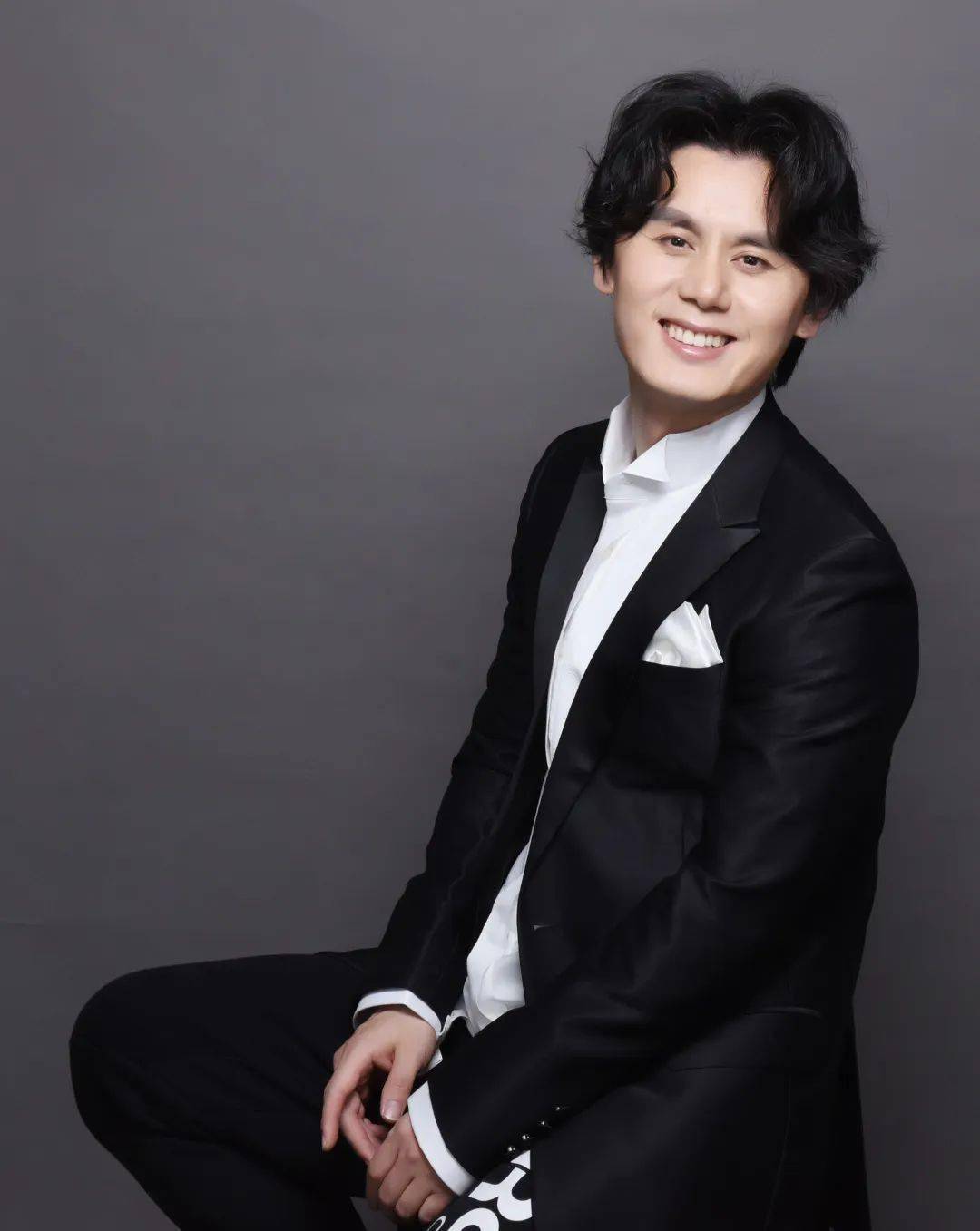 为乐而歌做天空中最闪亮的星