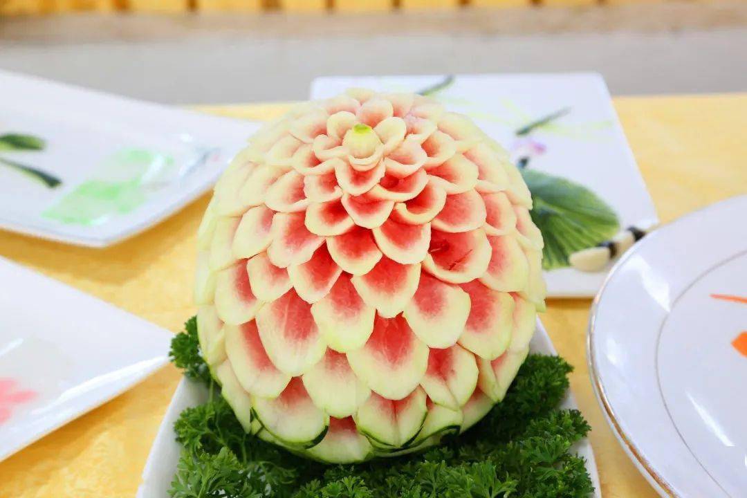 绣球西瓜盅繁花似锦·heathly健康美食·end供稿:后勤保障部 郑艳珠