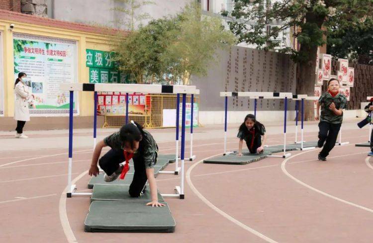 中山西路小学图片