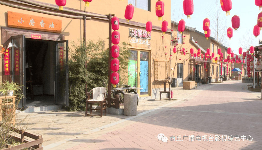 重磅推出闪亮登场2022年商丘首届蜗牛小镇杯中老年网络模特大赛开启了