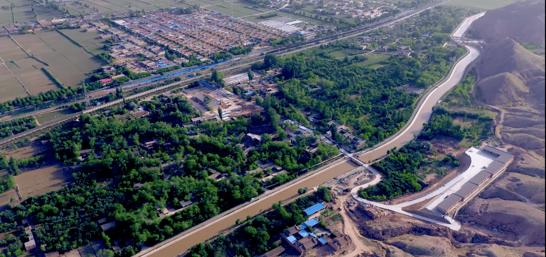 13丰安屯位于中宁县石空镇太平村,南靠滨河大道,西邻石空镇,建设游客