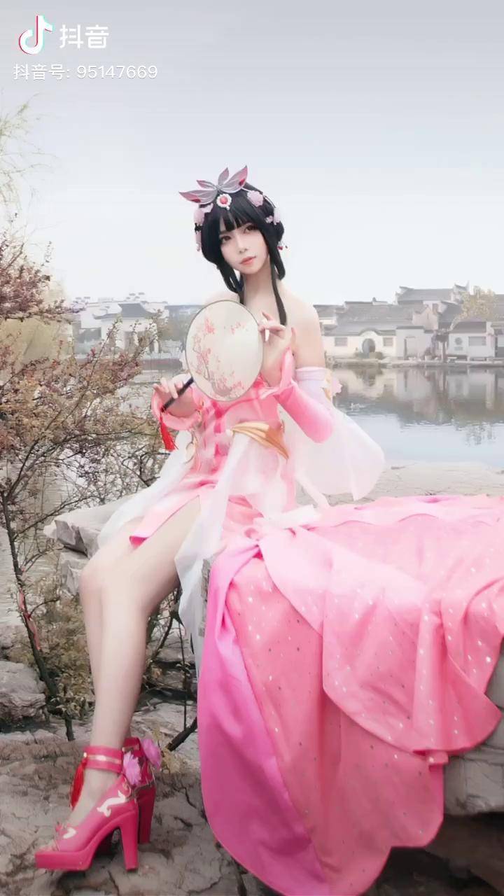 游园惊梦本期木生生小姐姐王者荣耀cos甄姬古风壁纸摄影