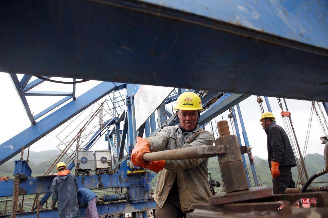 五一劳动节_图片_工人