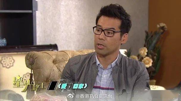 tvb资讯台 w博:@香港tvb资讯台艺人徐荣早前接受tvb娱乐新闻台节目