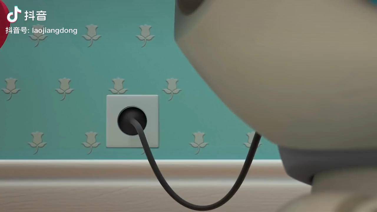 香蕉动漫机器人没电后竟能带宝宝环游世界这是怎么做到的呢配音动漫