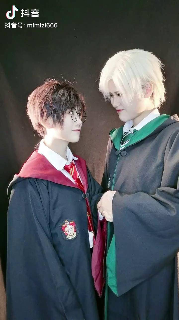 拍德哈时的花絮coser行为勿上升到角色德哈德拉科马尔福哈利波特cos充