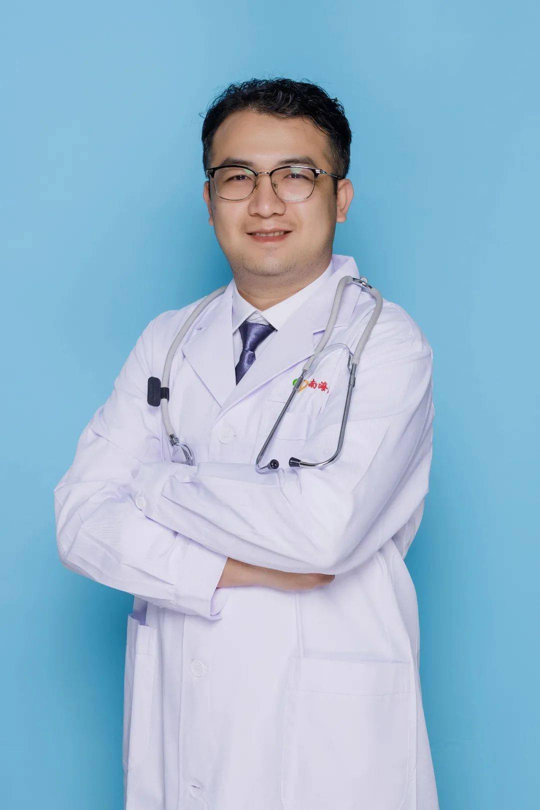 优质服务最美公主抱急诊科医生徐翔