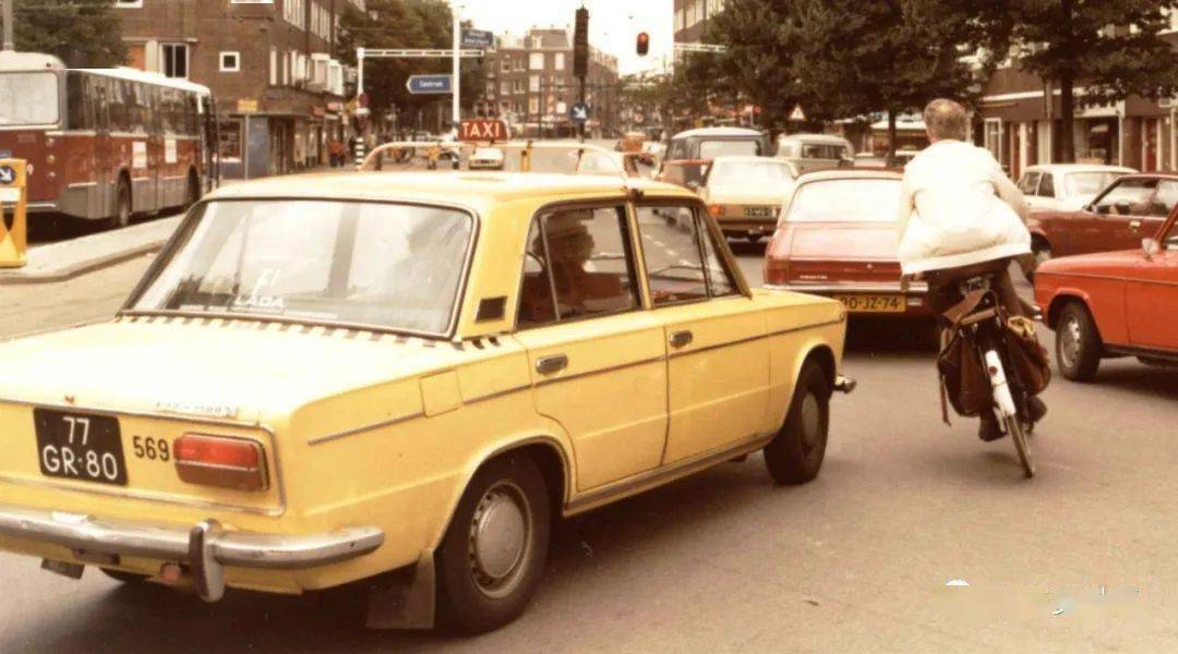 上世纪70,80年代荷兰街头的苏联拉达轿车_搜狐汽车_搜狐网