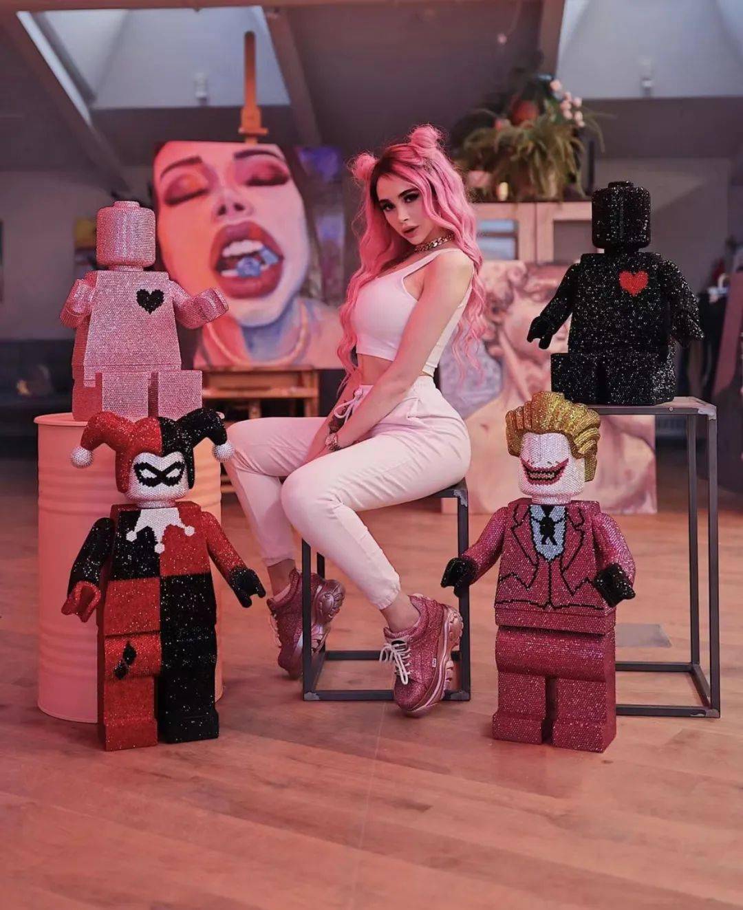 nft雕塑界的天才少女_polly_kole_艺术