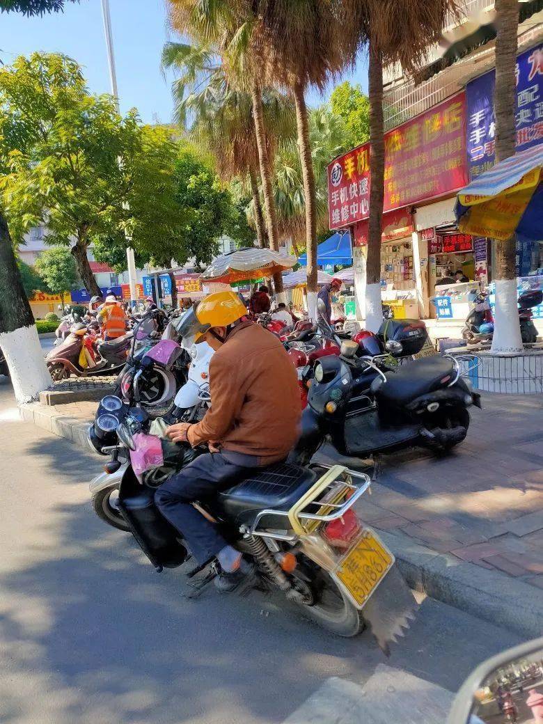 疫情过后沉寂一段时间的摩的佬重出江湖