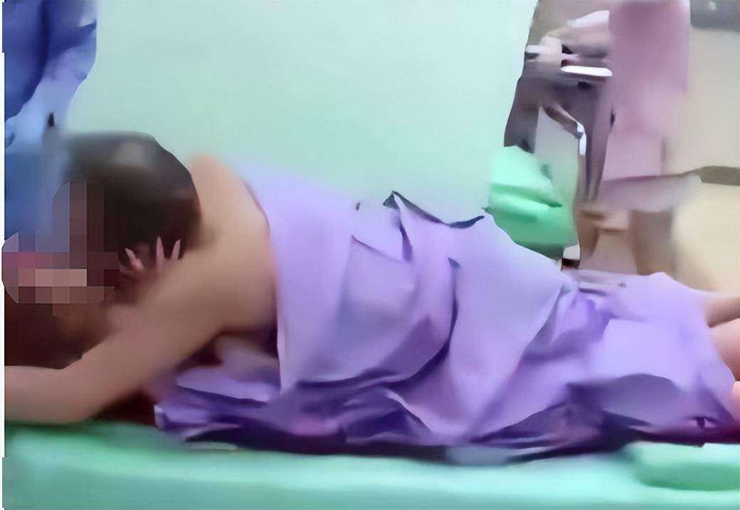 女子遭丈夫多次背叛，劝说无果后将润滑剂换胶水，网友：难舍难分