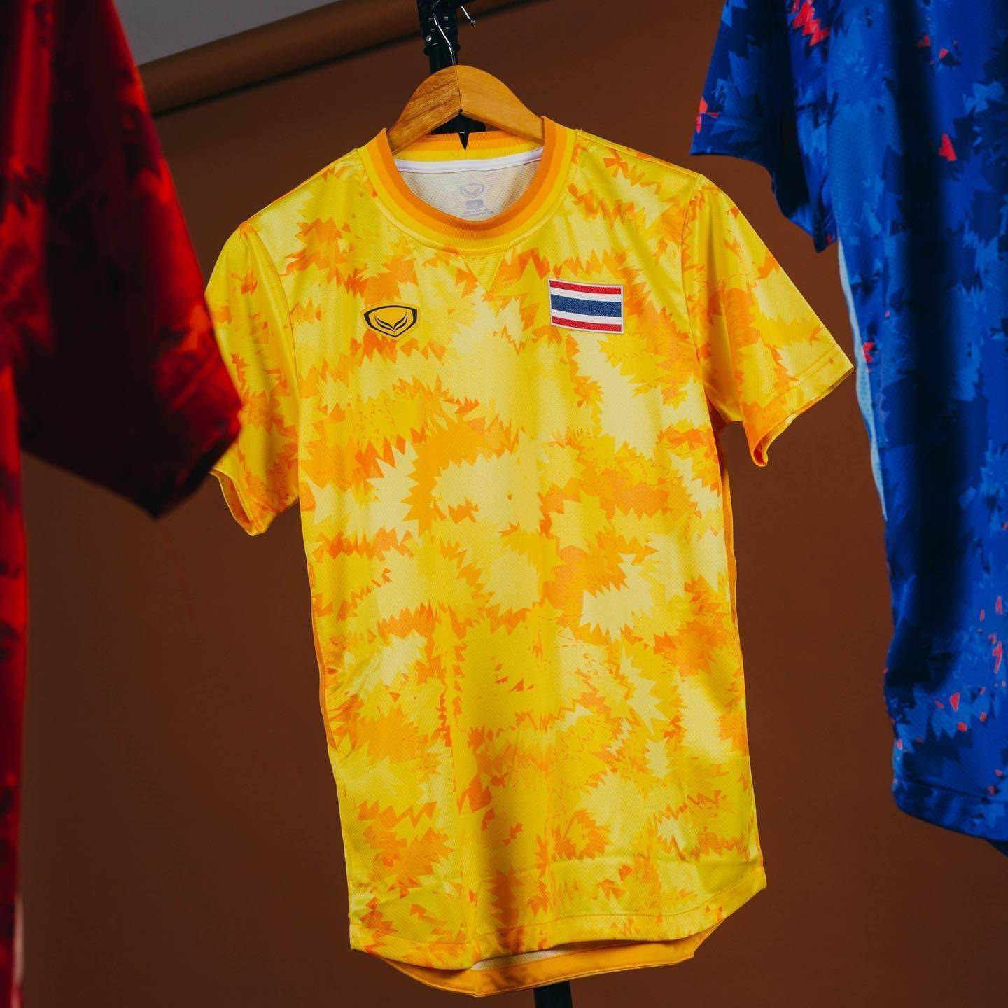 泰国2021年东南亚运动会主客场球衣发布