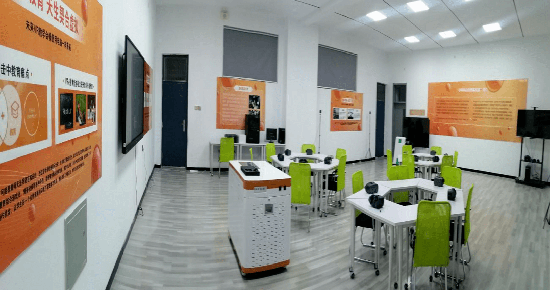 阳泉一中小平科技创新实验室在阳泉一中建设落成