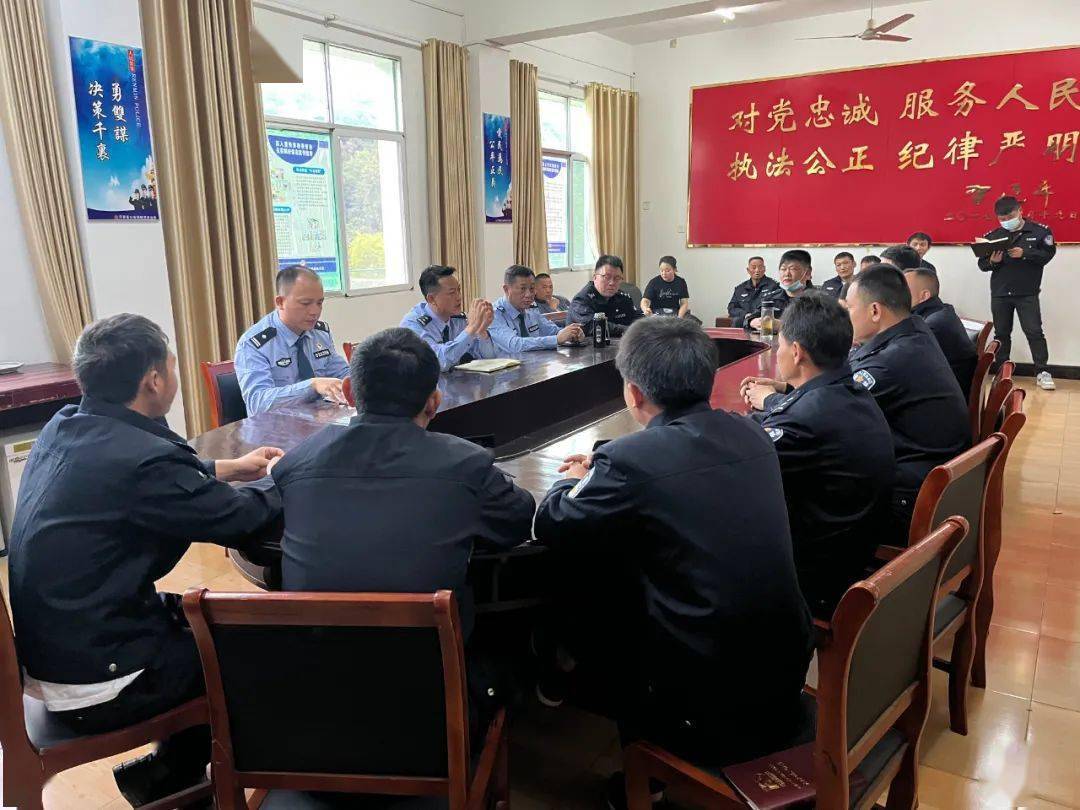 水美家安,全民防溺水——浮梁县公安局蛟潭派出所开展防溺水专项行动