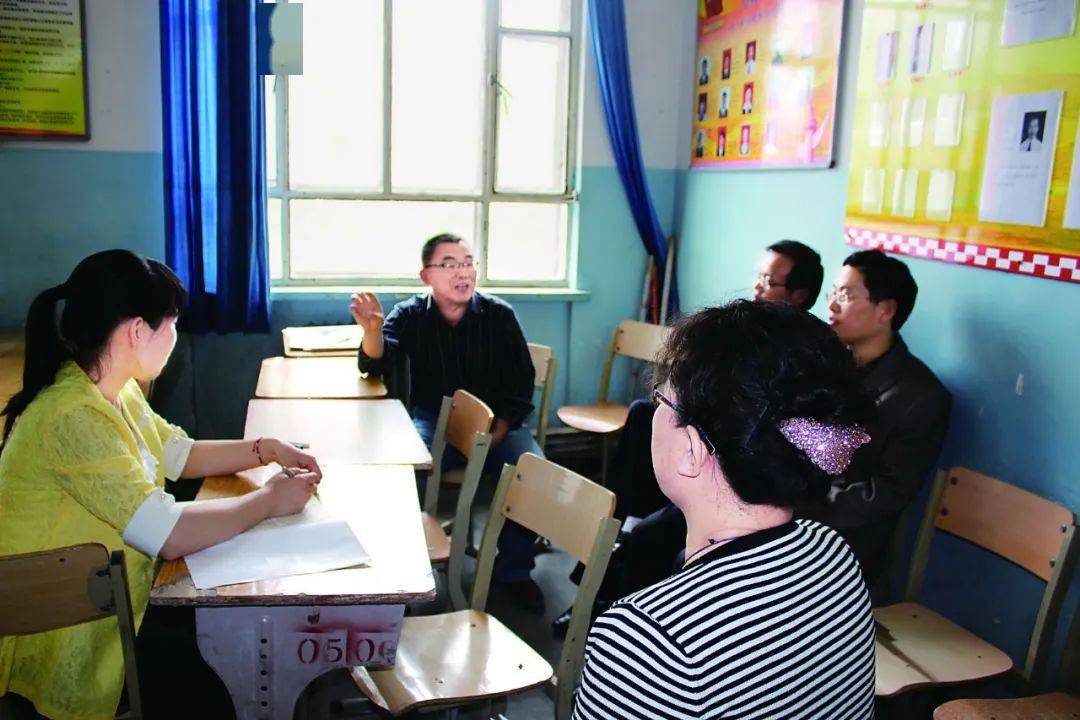 新乡师德先进群体 | 余国庆的援疆之路_教学_师红星_哈密