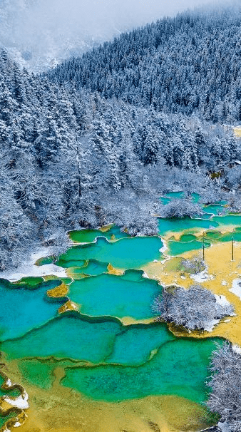 中国最美景点圣地黄龙人间瑶池