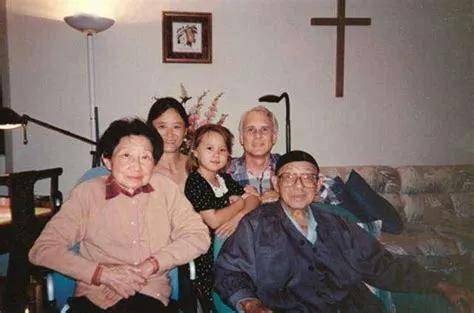 赵四小姐有多美除了拥有让人羡慕的容颜外还有美丽的心灵