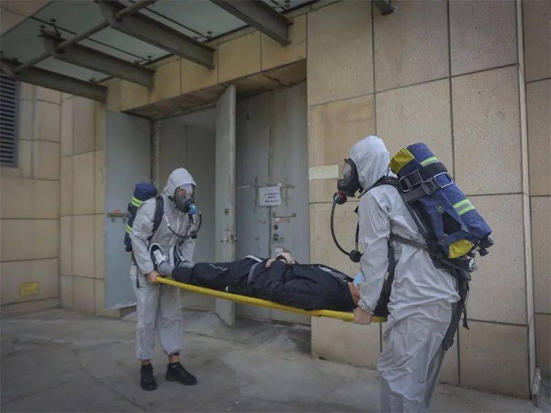 盘锦支队开展备用集中隔离酒店熟悉演练