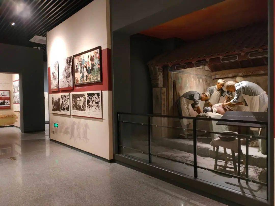 唐县白求恩柯棣华纪念馆参观内容包括展厅,地道,遗址保护区三部分.