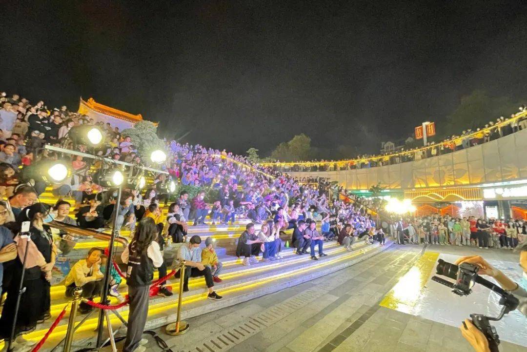 棉城东山公园这一幕多少人看到了