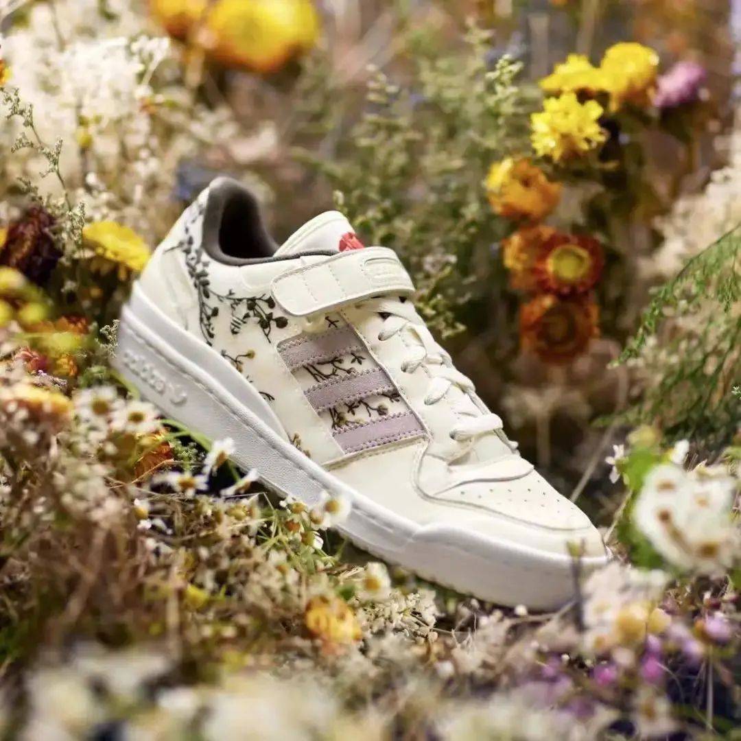 上新 | adidas originals Forum 84 Low 「520」_经典_咨询_年代