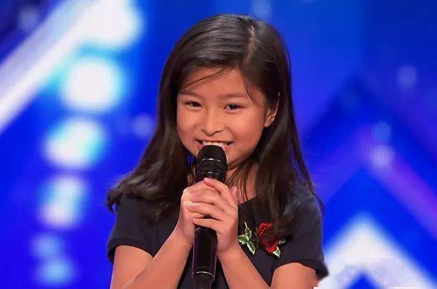 席琳,取自她的偶像席琳·迪翁的名字),6岁时因参加了《中国新声代》