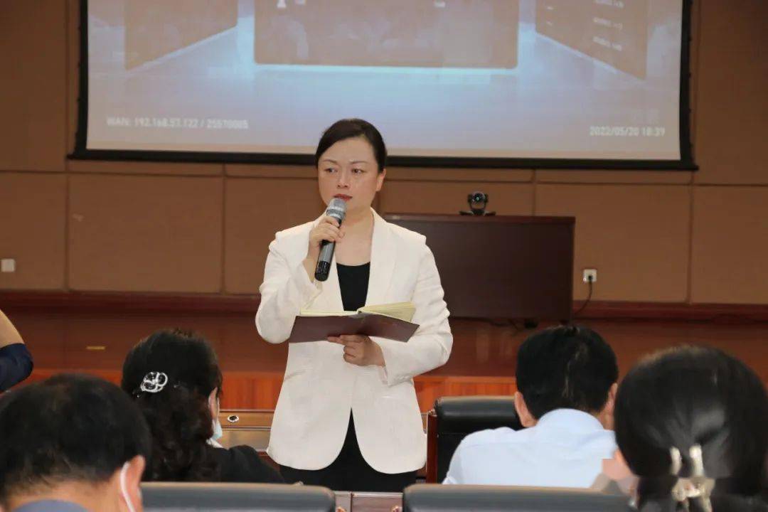 视频会议结束后,王汝娜要求,校园安全是当今社会和各级党委,政府最为