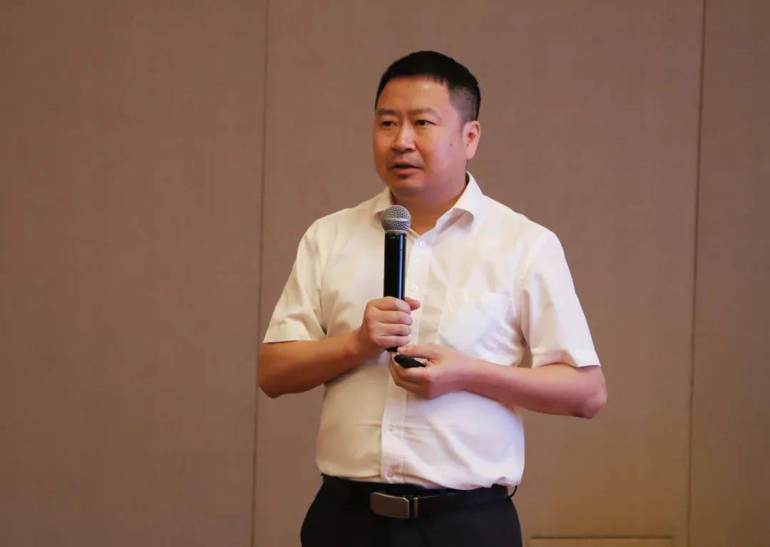 集团养猪产业2022年第二季度育肥工作会议在厦召开_发展_养殖_吴有林