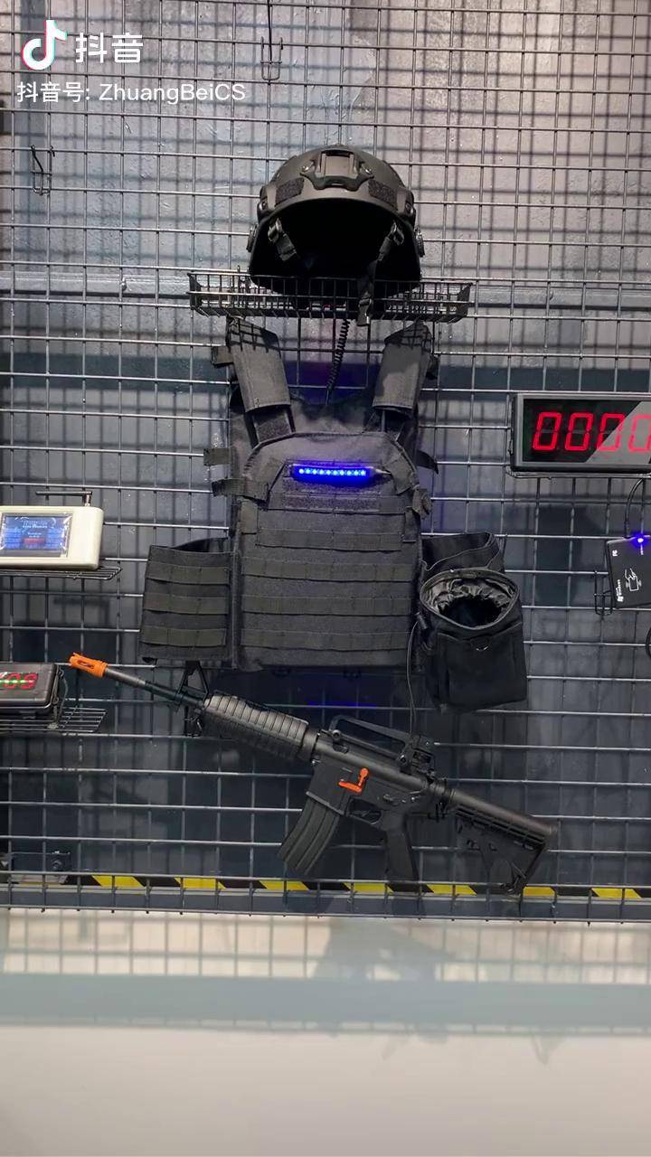 真人cs装备军迷发烧友