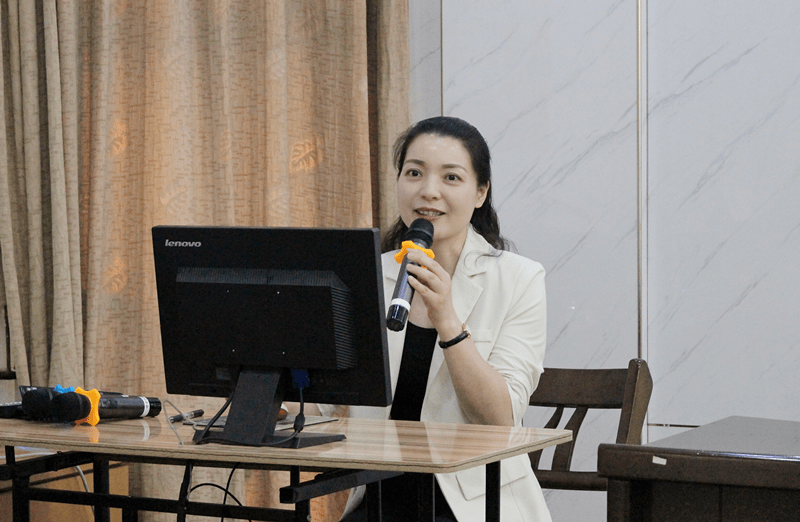 黄志华,古城街道中心幼儿园园长陈凌云,大洋街道中心幼儿园园长林玲