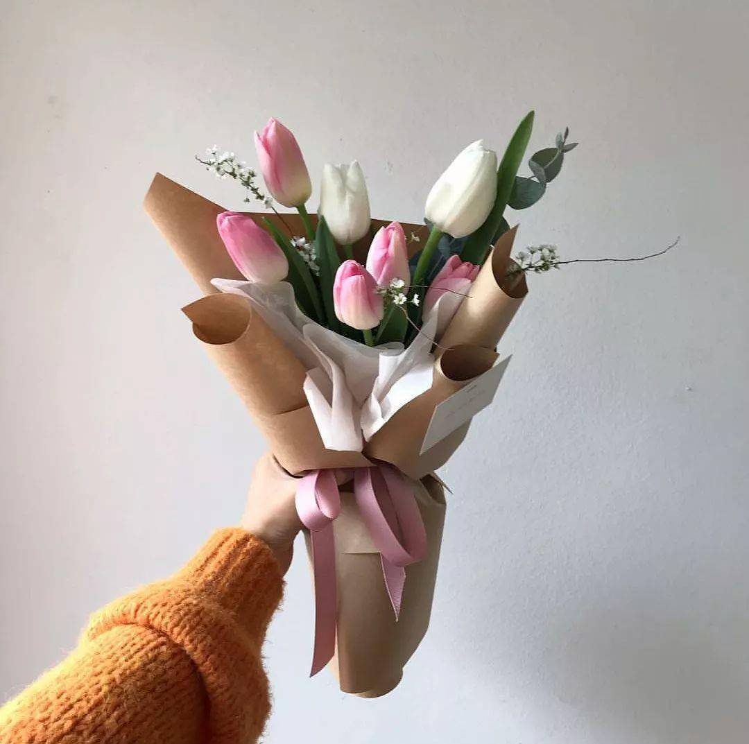 花艺赏析雅致韩式迷你小花束