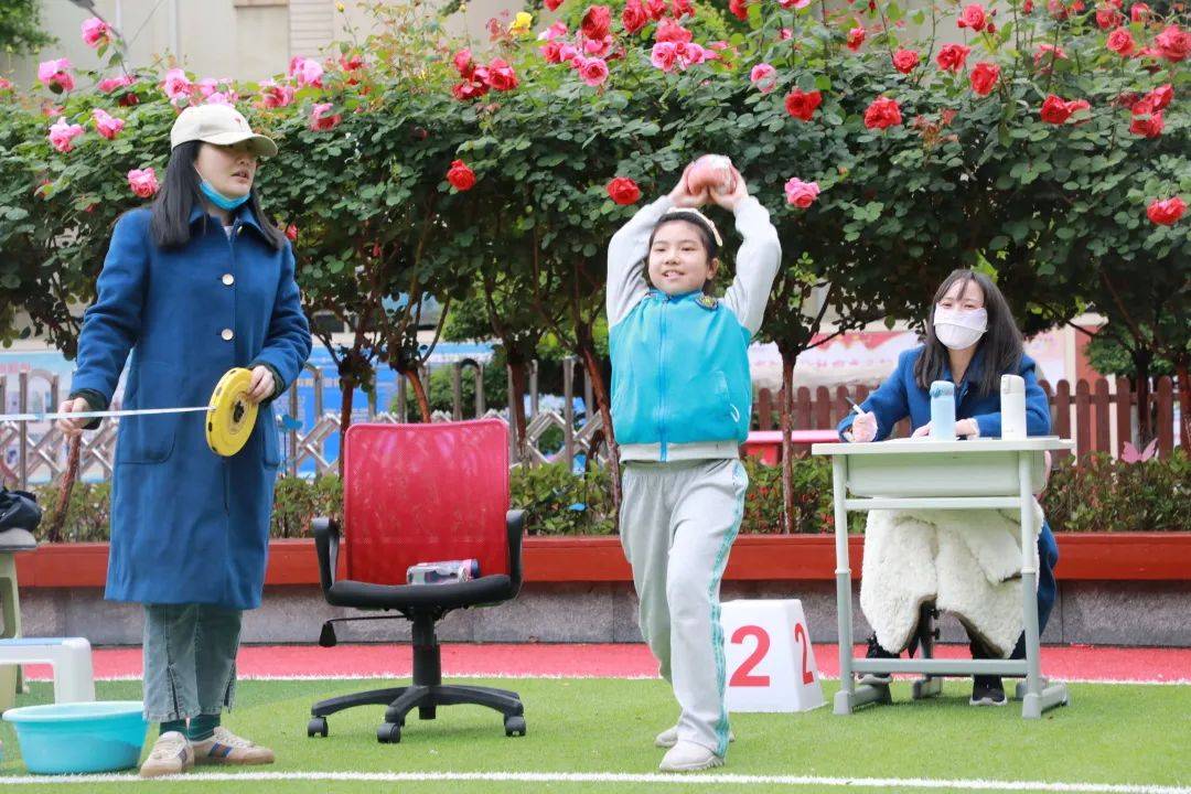当燃不让青春飞扬丨曲江南湖小学芙蓉低段校区春季运动会圆满落幕