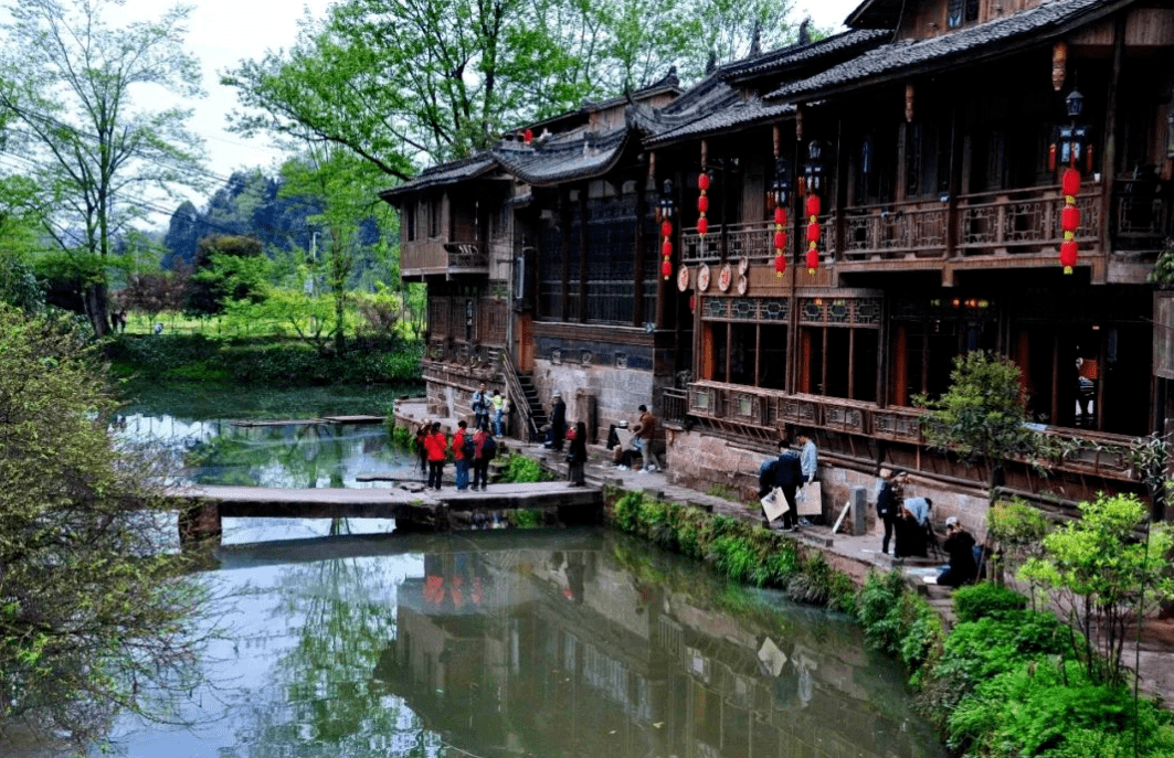 柳江古鎮,一個集美貌與美食於一身的古鎮_小時_提香_洪雅